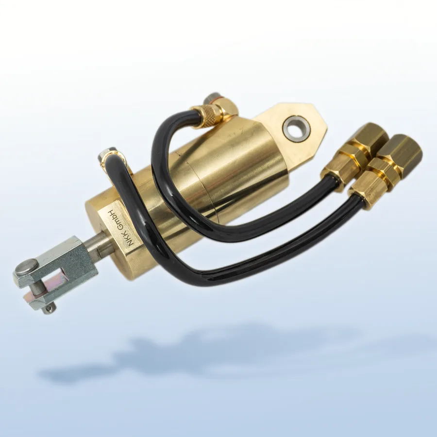 Pneumatic cylinder